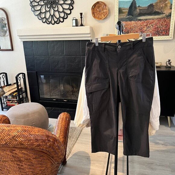 Columbia Sportswear Pants Womens Size 8 Dark Gray Hiking Capri Outdoor Gorpcore - Picture 16 of 16